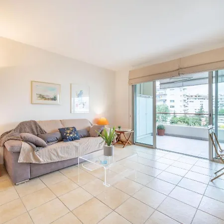 Cristal Croisette-4 By Interhome *